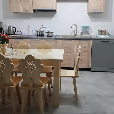 Sylwia Aparthouse - Apartman