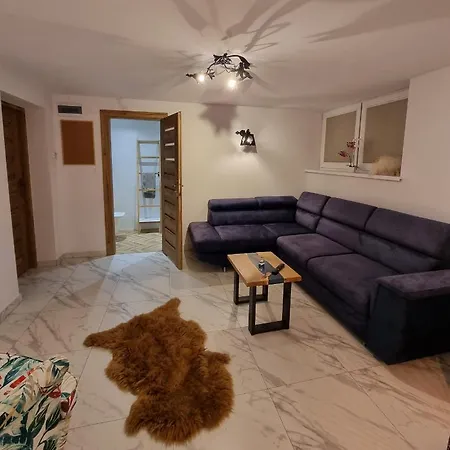 Sylwia Aparthouse -