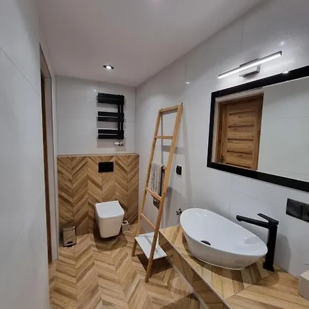 Sylwia Aparthouse - * Biały Dunajec