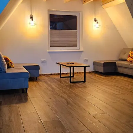 公寓 Sylwia Aparthouse -